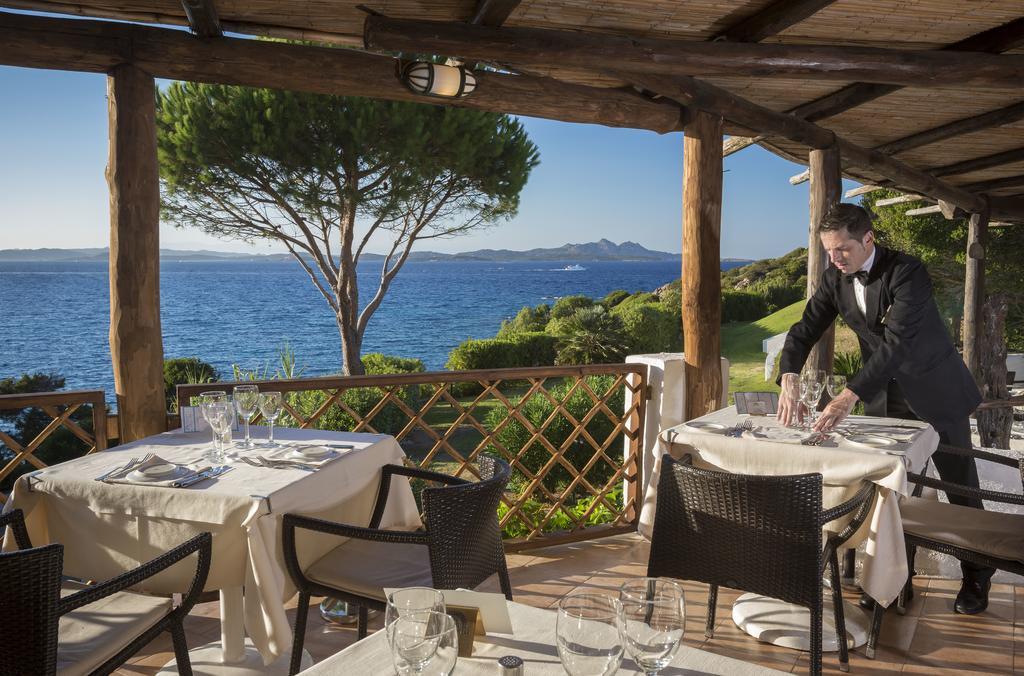 Hotel La Bisaccia Baja Sardinia Exterior photo